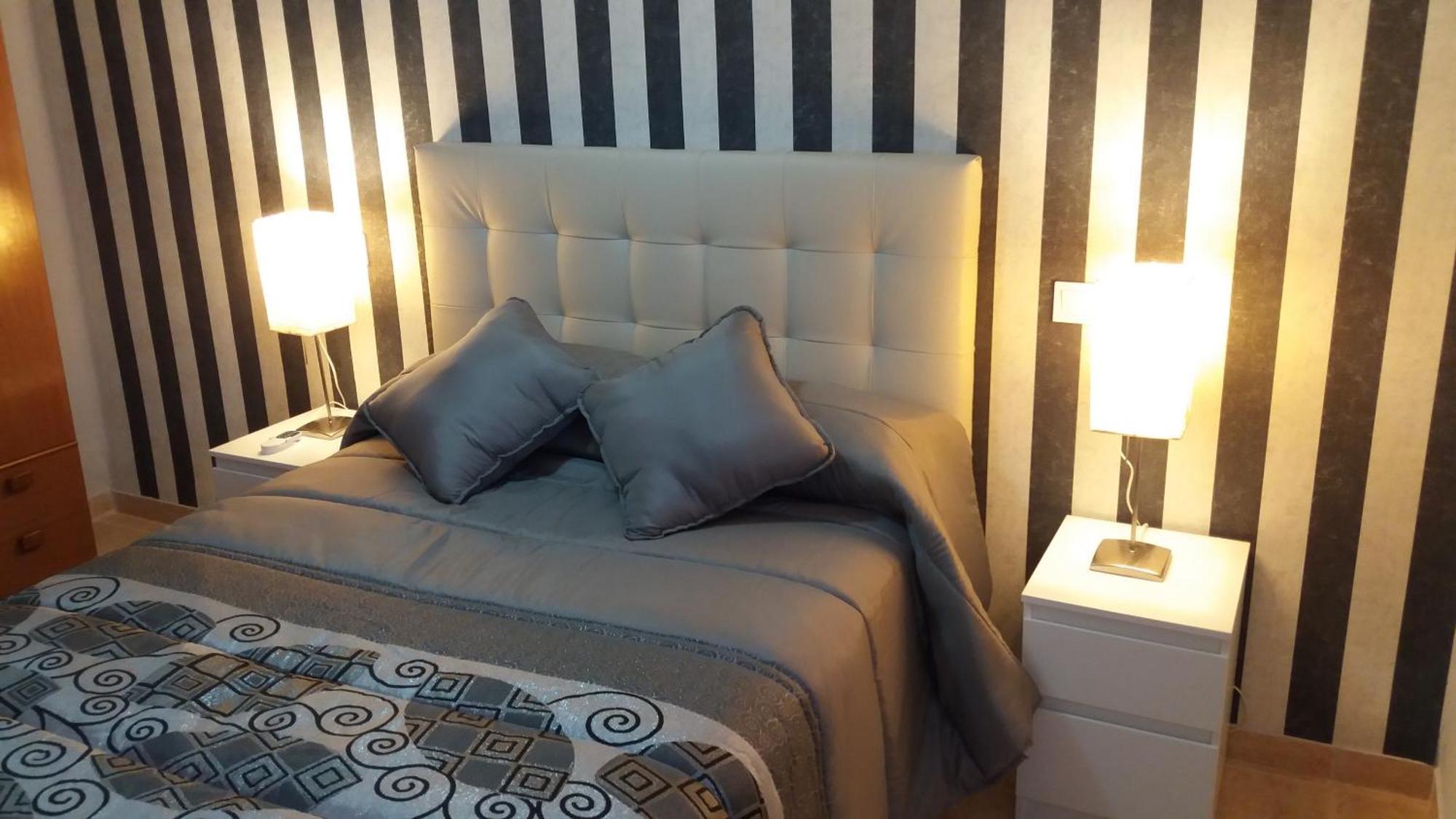 Apartmentsuitespain Beach Economy Valence Extérieur photo