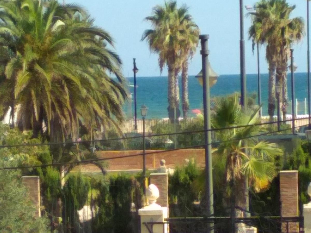 Apartmentsuitespain Beach Economy Valence Extérieur photo